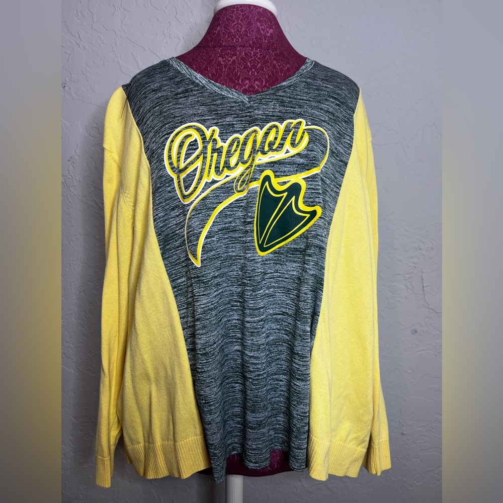 Upcycled Oregon Graphic Long Sleeve Top
